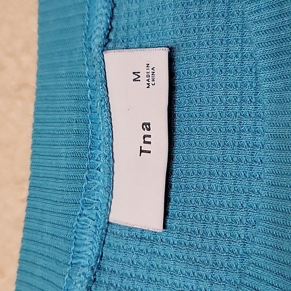 TNA Cropped Thermal Teal Blue Long Sleeve Top US M - Picture 8 of 10
